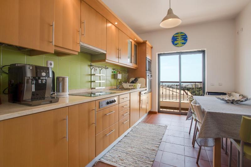 Meia Praia Beach Apartment - image 19