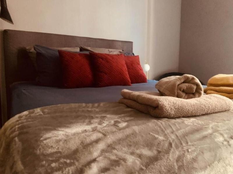 Stylish Montpellier Apartment for 4 - image 9