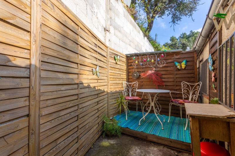 Appartement le Patio avec piscine - image 19