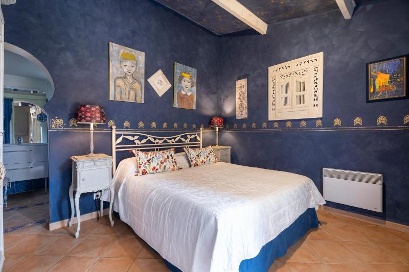 Le Cabanon de vacances avec patio - image 20