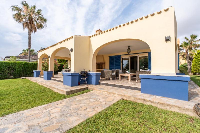 Luxury villa next beach Cabo Roig - image 2