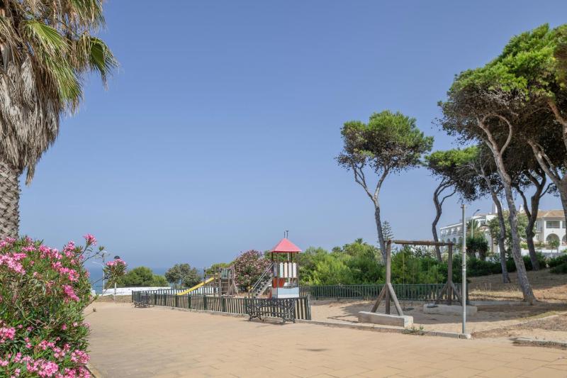 Mirador de la Atalaya con Jardín - image 28