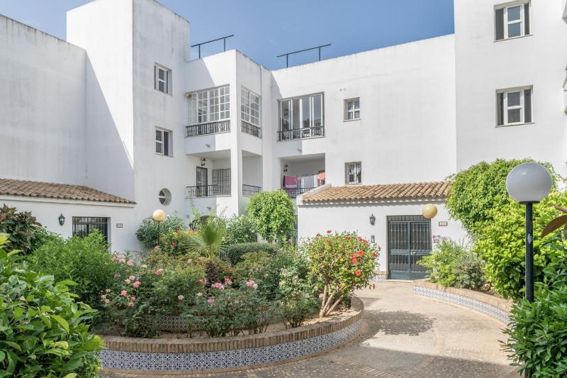 Mirador de la Atalaya con Jardín - image 2
