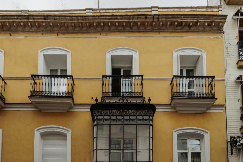 Sierpes Central Apartment - image 13