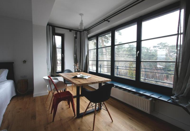 Pine Deluxe Junior Suite image 3
