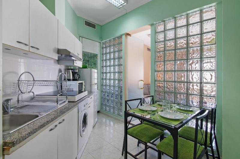 Faro Downtown Suites - Vila Adentro - image 14