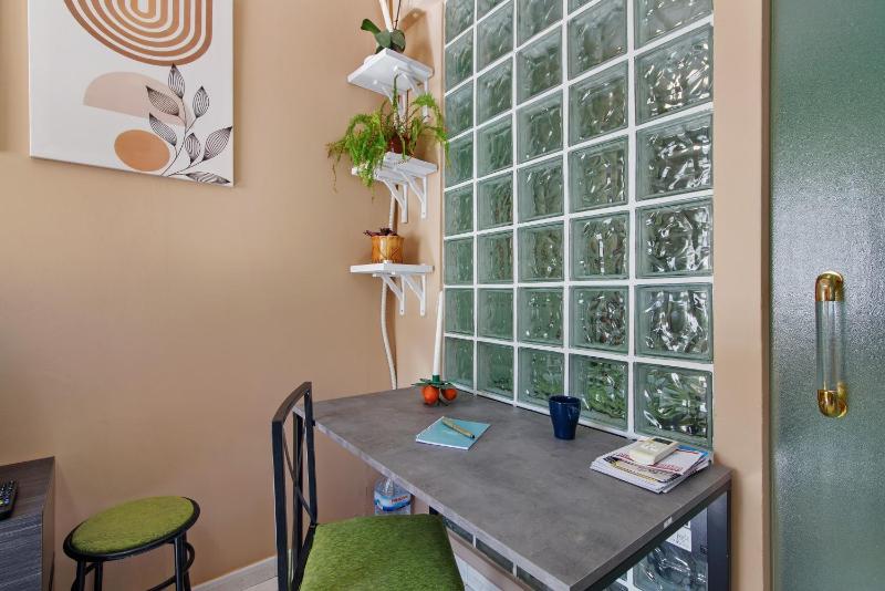 Faro Downtown Suites - Vila Adentro - image 7