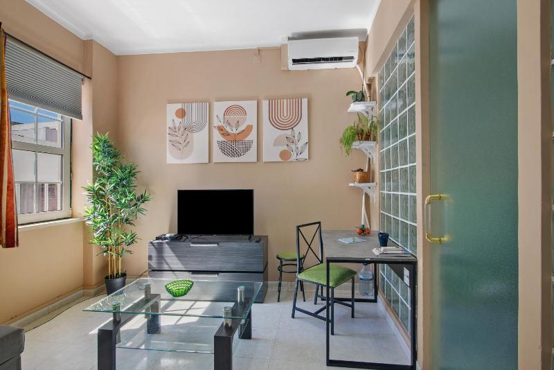 Faro Downtown Suites - Vila Adentro - image 8