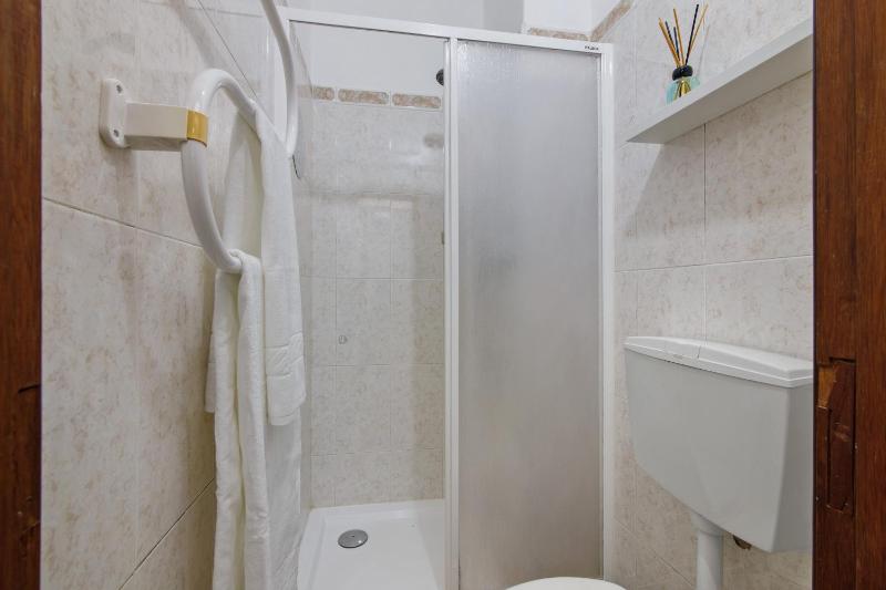 Faro Downtown Suites - Vila Adentro - image 2