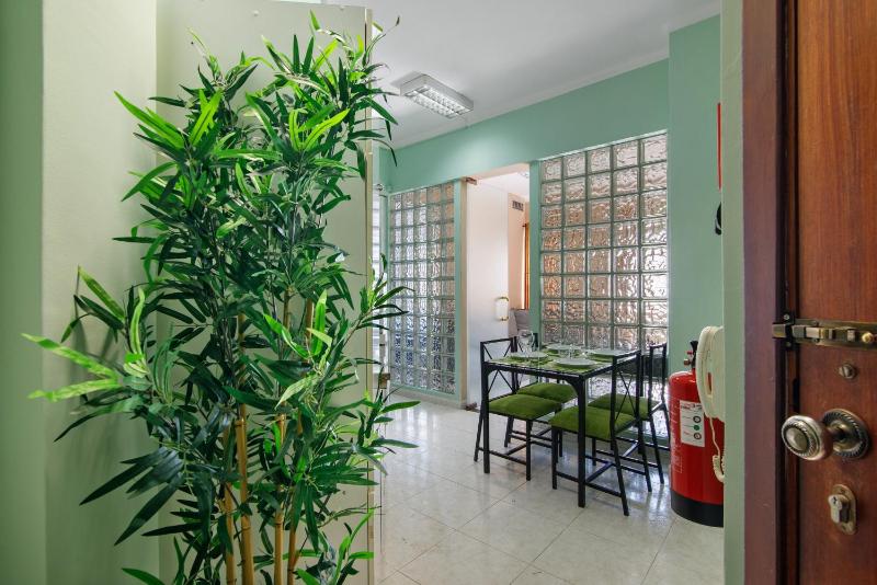 Faro Downtown Suites - Vila Adentro - image 18