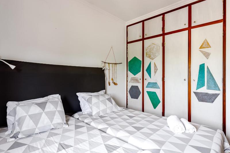 Sublime Sun and Van By Meco Stays - image 12