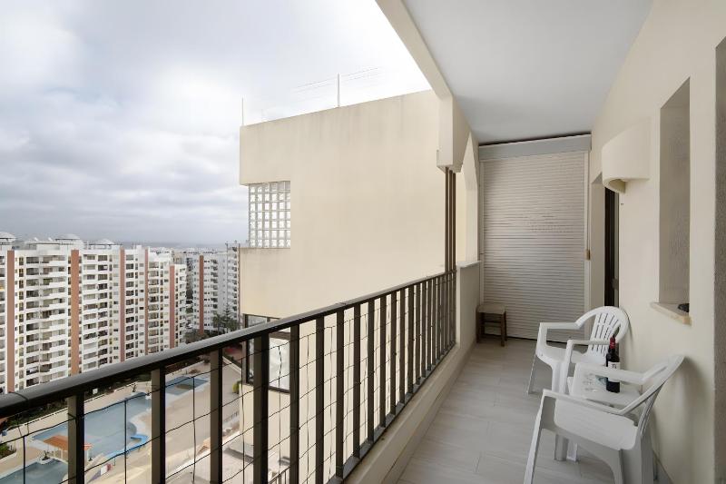 Seaside Apartment - Praia da Rocha - image 2