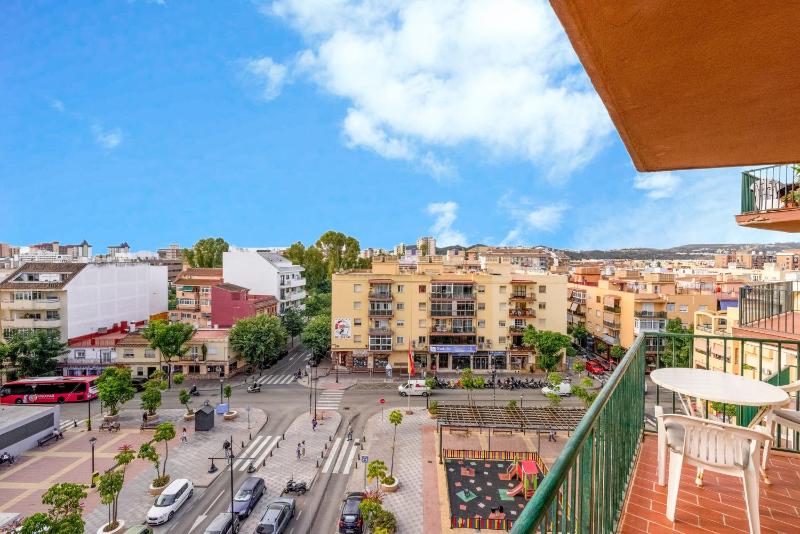 Fuengirola City Centre Apartment - image 23
