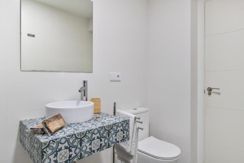 Almarvejer Apartment Self Check-in - image 17