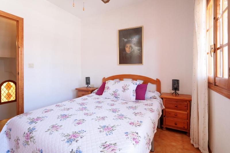 Ines - image 19