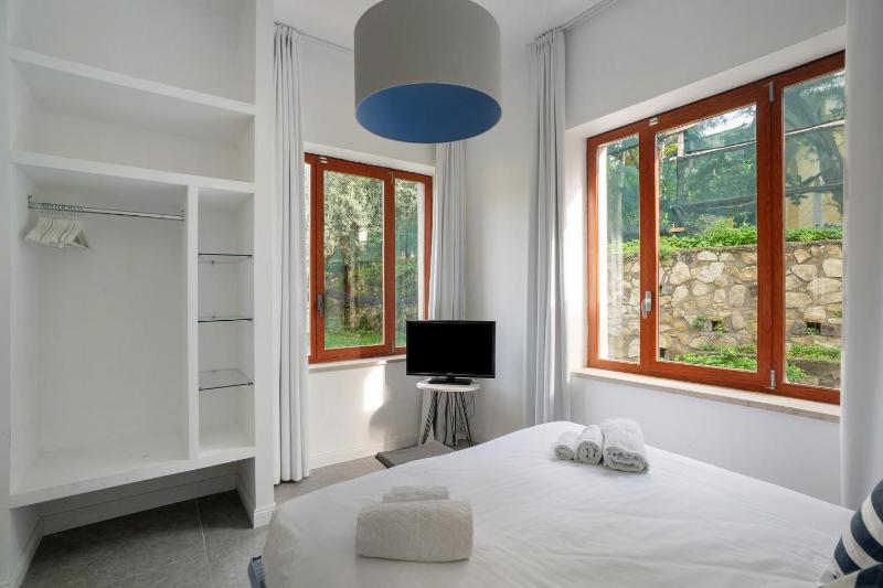 Luxury Villa La Balena Blu - image 29