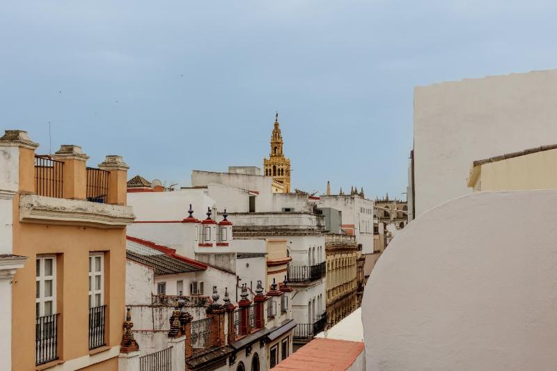 Sierpes Central Penthouse - image 14