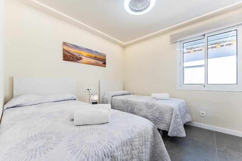 248 New Frontline Beach Mollina - image 7