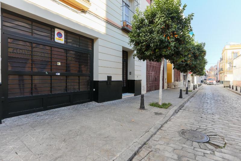 Fabled Parking - image 14