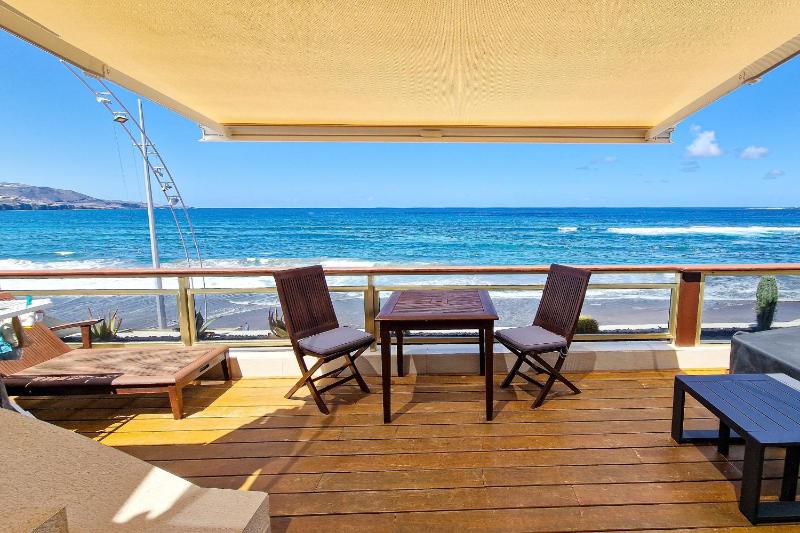 Fabulous Canteras first Beachfront - image 30