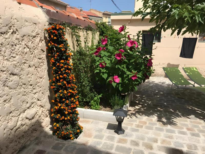 Mourillon maison et jardin 6-8 pers - image 6