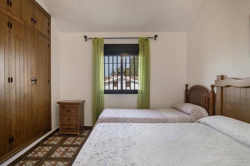 Casa Carmelo 2 familias o parejas - image 4