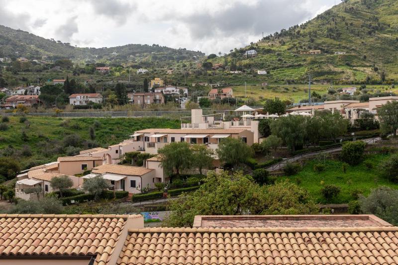 Cefalù Seaside Pool Villa - image 28