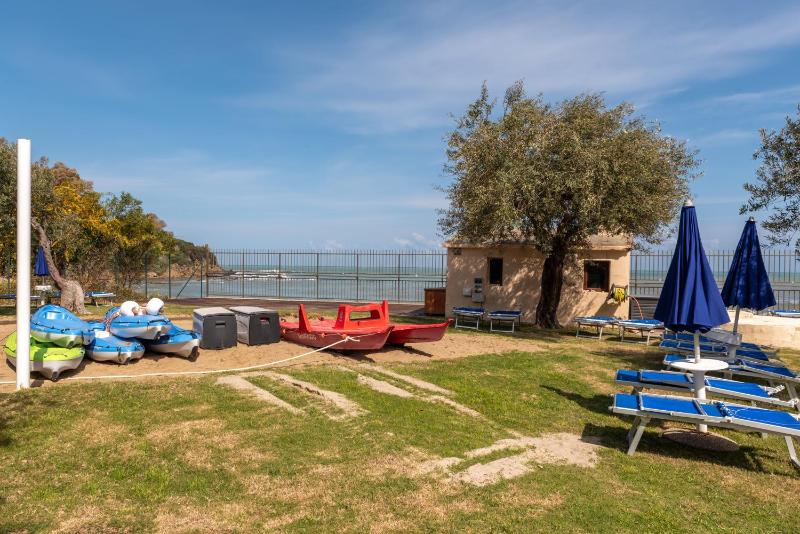 Cefalù Seaside Pool Villa - image 18