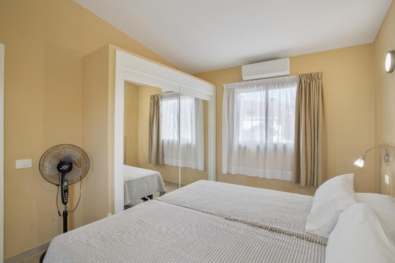Vista Verde Adults Only - image 7