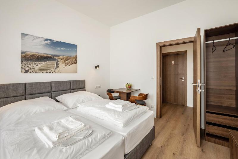 Altstadt Residenz - image 46