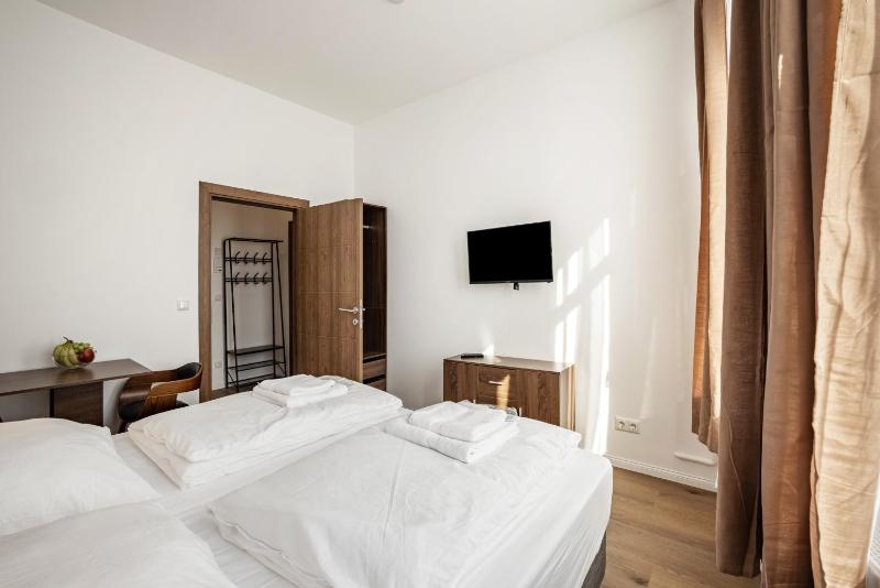Altstadt Residenz - image 16