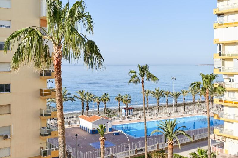 Apartment in Algarrobo Costa - image 6