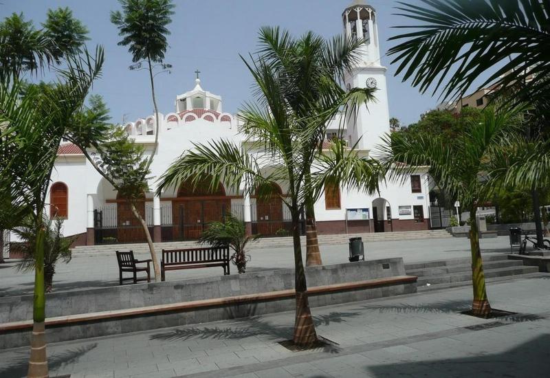 Los Cristianos plaza property - image 4
