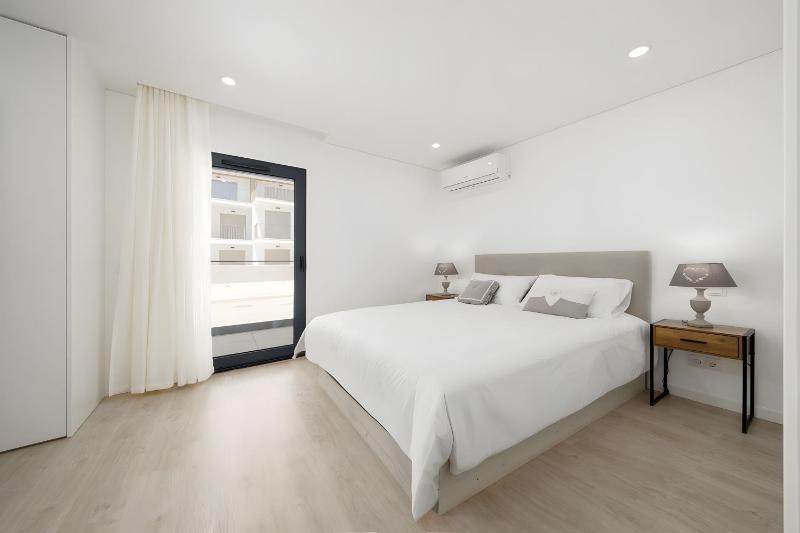 Luxury T2 Apartment In Cabanas - image 17