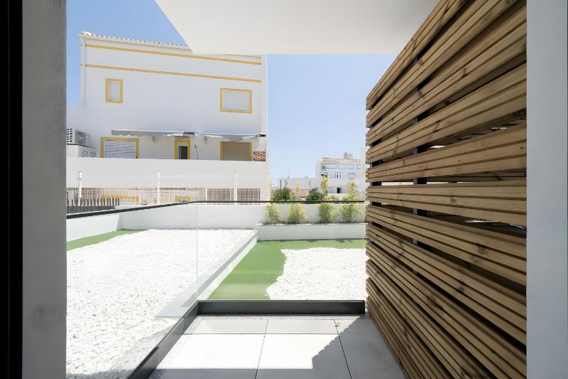 Luxury T2 Apartment In Cabanas - image 10