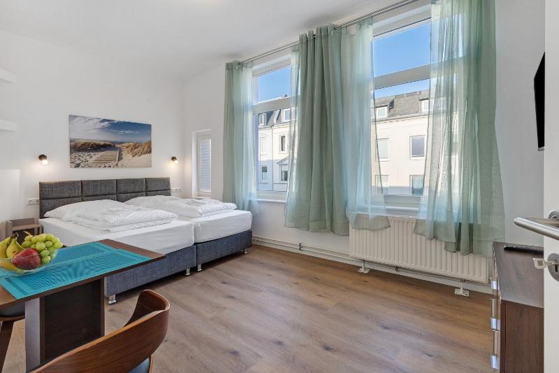 Altstadt Residenz - image 17