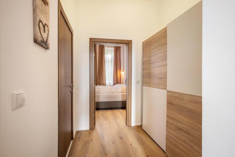 Altstadt Residenz - image 2