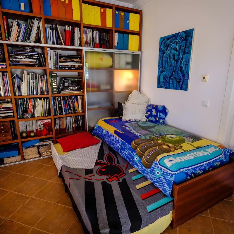 Jo's Place - image 16