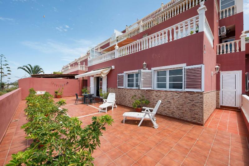 Bonito apart sea view playa jardin - image 11