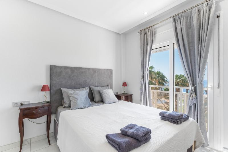 Casa del Sol Premium Cabo Roig - image 23