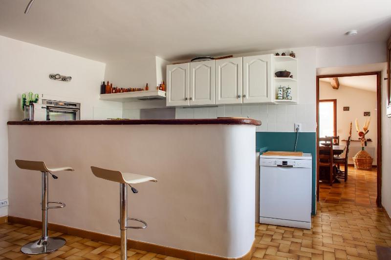 Maison bord de mer piscine et clim - image 10