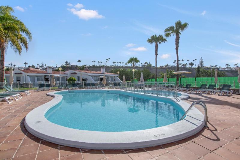 Vista Verde Adults Only - image 1