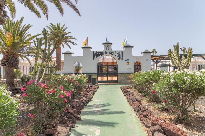 Beautiful Bungalow Maspalomas Lago - image 10
