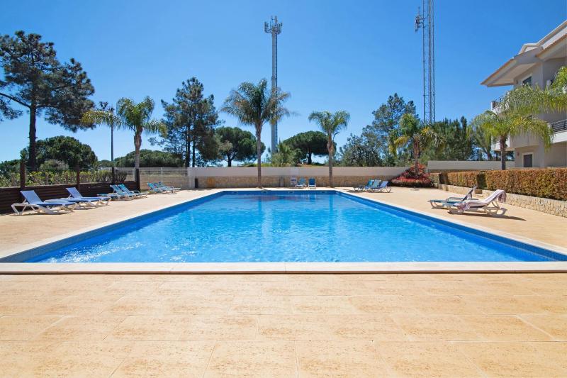 Apartamento T1 - Em zona tranquila - image 3