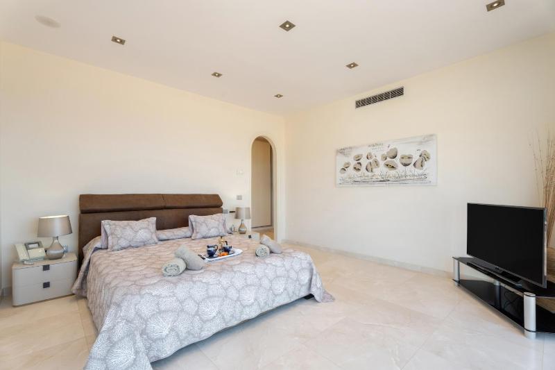 Stunning Casa Bella Vista - image 4