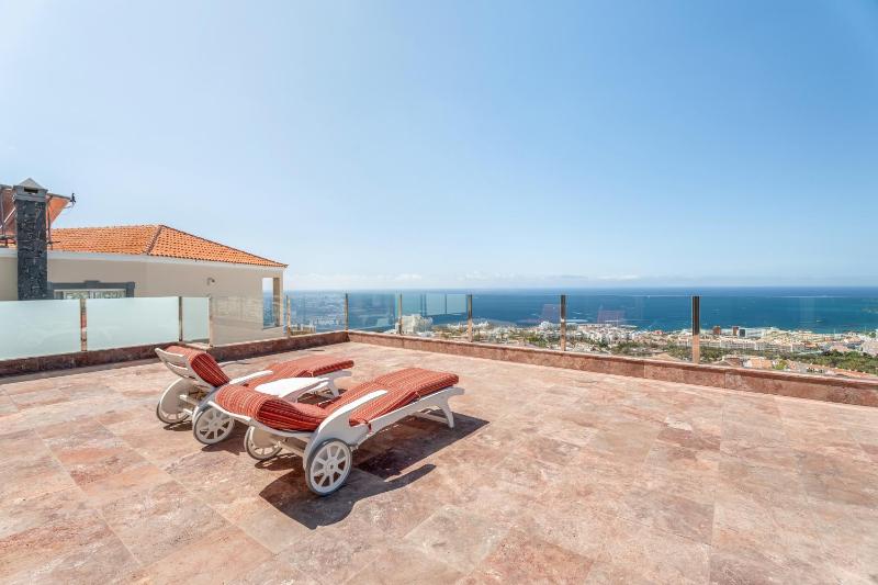Stunning Casa Bella Vista - image 35