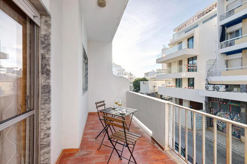 Happy House Central Apartment - image 17