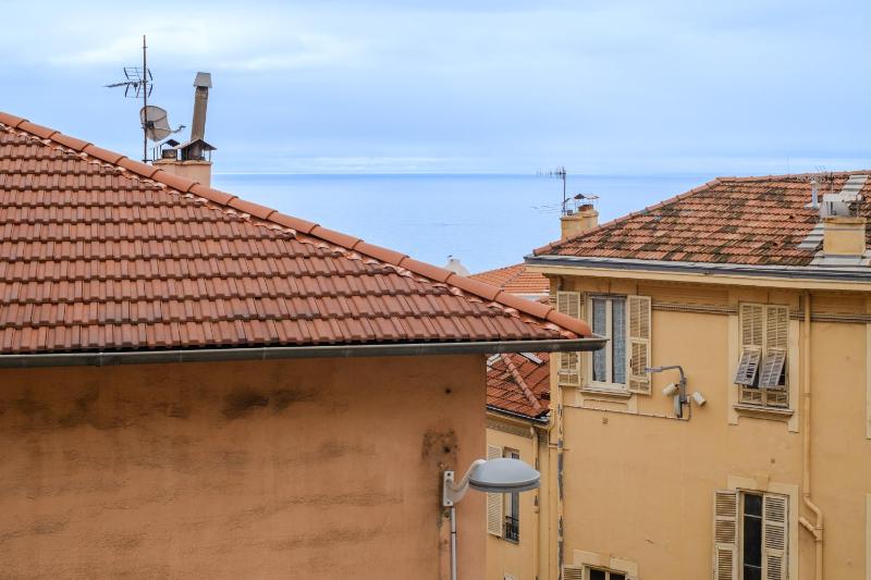 Joli studio près de Monaco - image 13