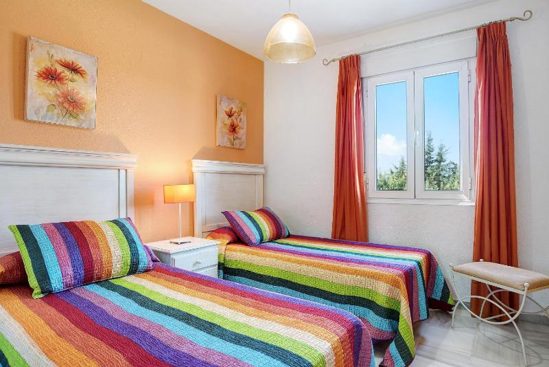Dúplex Tejar C con Piscina Familias - image 10