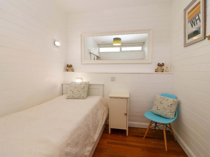 2 Brook Cottages - image 21